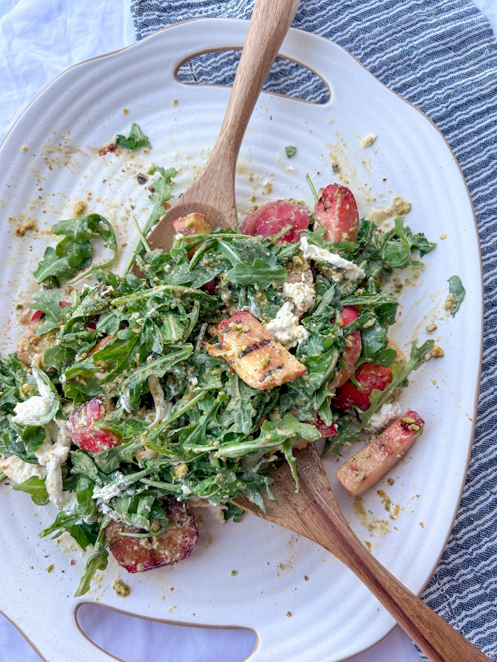 burrata peach salad