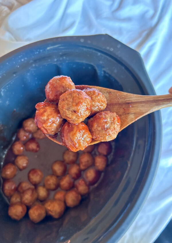 crockpot grape jelly meatballs