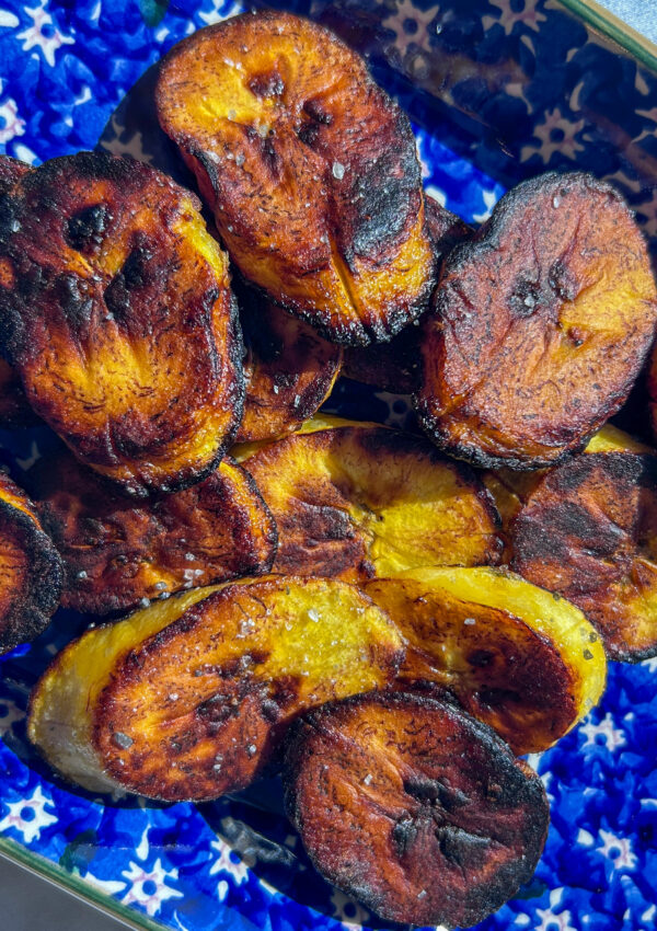 Fried Sweet Plantains (Plátanos Maduros)