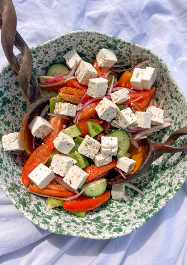 Traditional Greek Salad (Horiatiki)