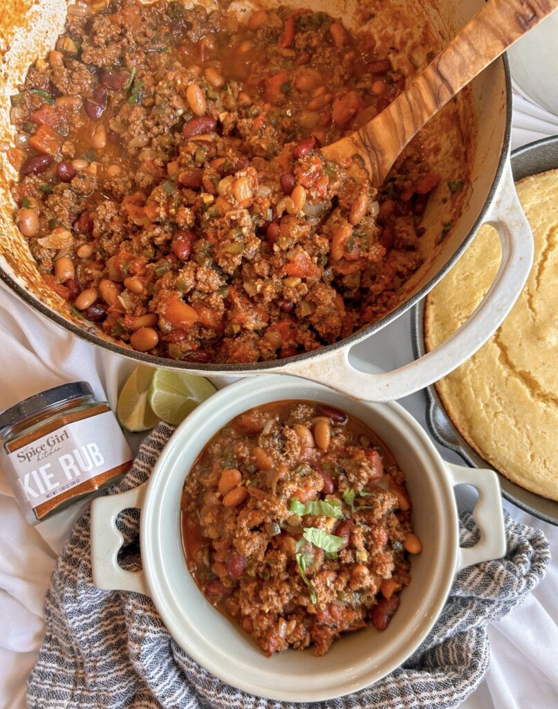 Finished spicy bison chili served with cornbread