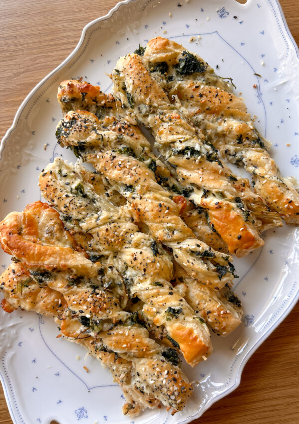 Spinach Artichoke Puff Pastry Twists